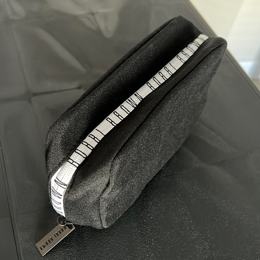 Bobbie Brown Cosmetic Make Up Bag